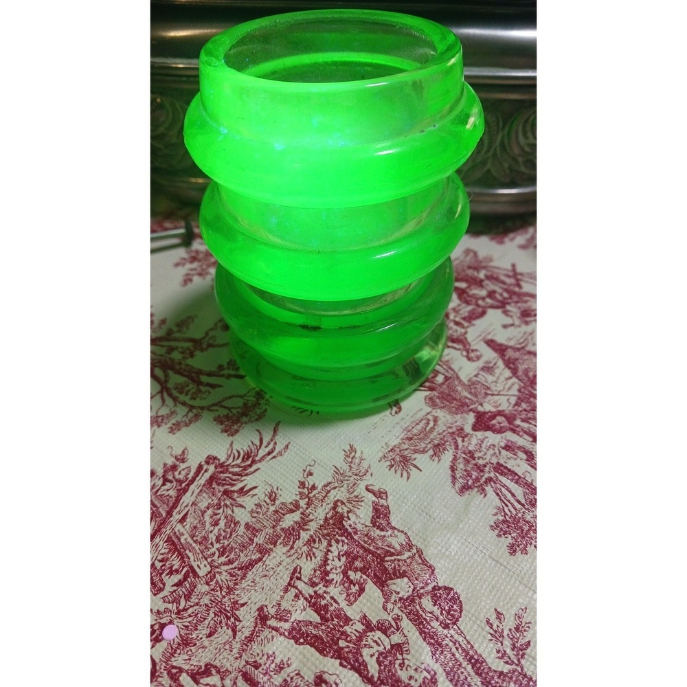 233. Uranium Glass caster set x 4